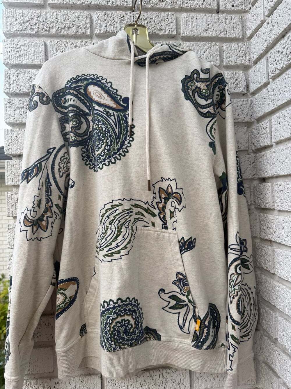 Urban Outfitters Paisley Hoodie in Ecru men’s med